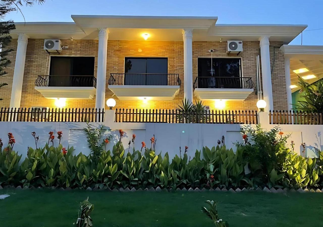 Infinity Villa Islamabad Buitenkant foto